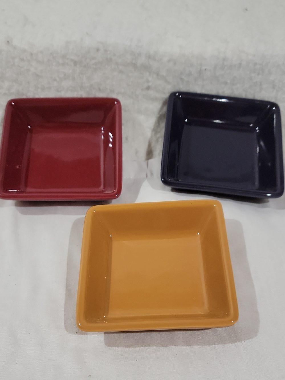 The Pampered Chef Square Ceramic Serving Dipping Dishes - Red, Blue, Mustard